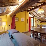 Borgo Tassani Séjour à la campagne Casaleggio Boiro