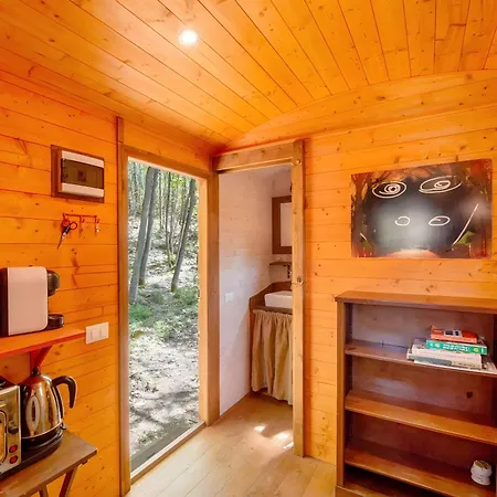 Borgo Tassani * Casaleggio Boiro