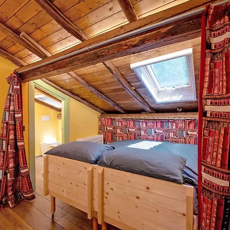 Borgo Tassani Casa rural *