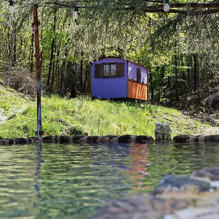 Borgo Tassani * Casaleggio Boiro