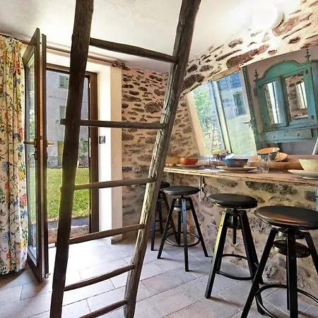 Borgo Tassani Kır Evi Casaleggio Boiro