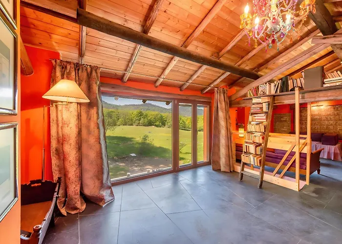 Country house Borgo Tassani Casaleggio Boiro