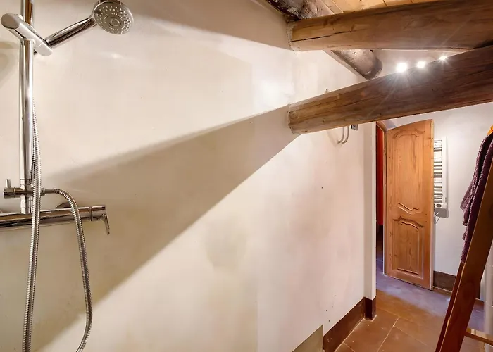 Borgo Tassani Casaleggio Boiro